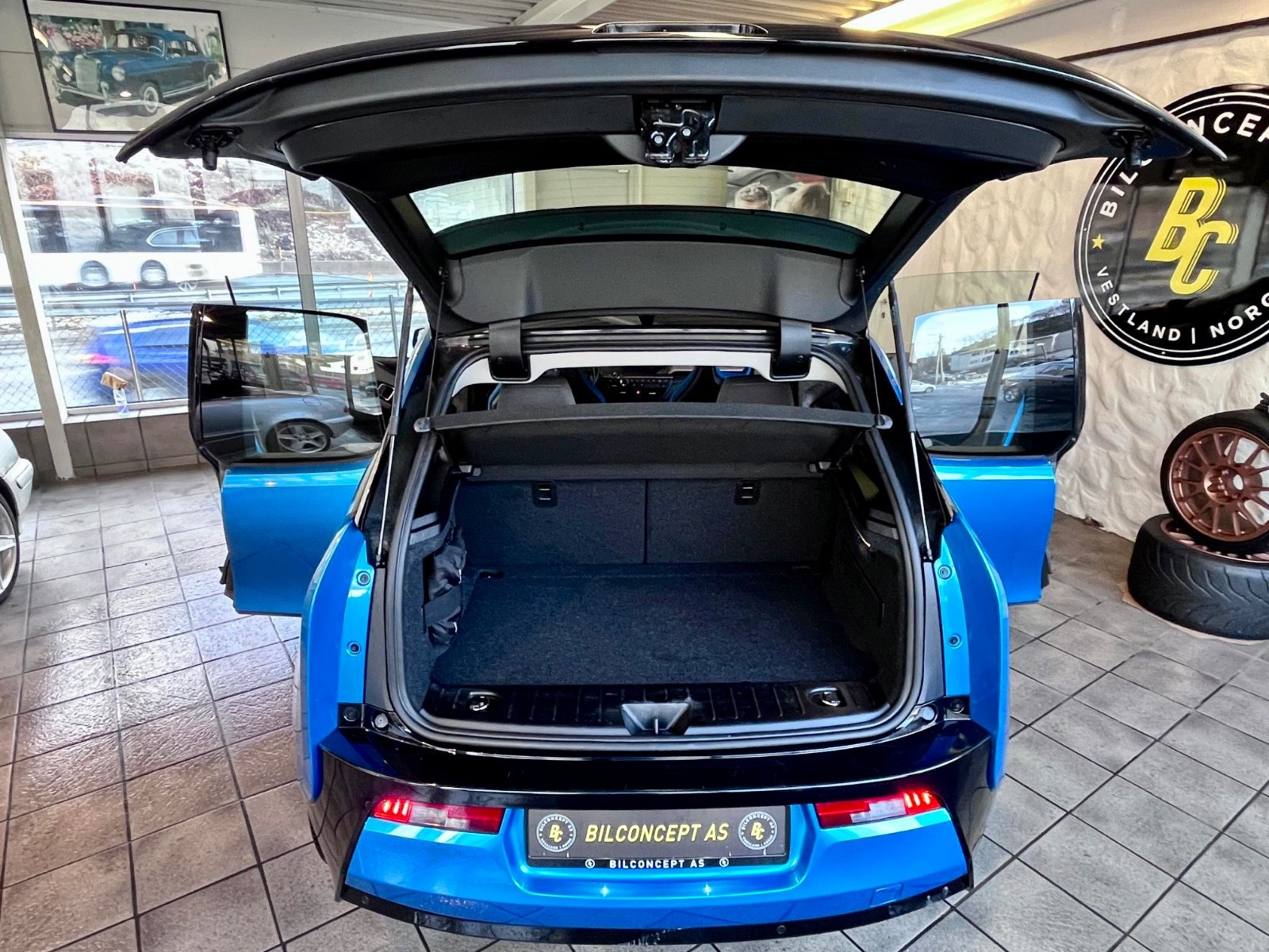 BMW i3