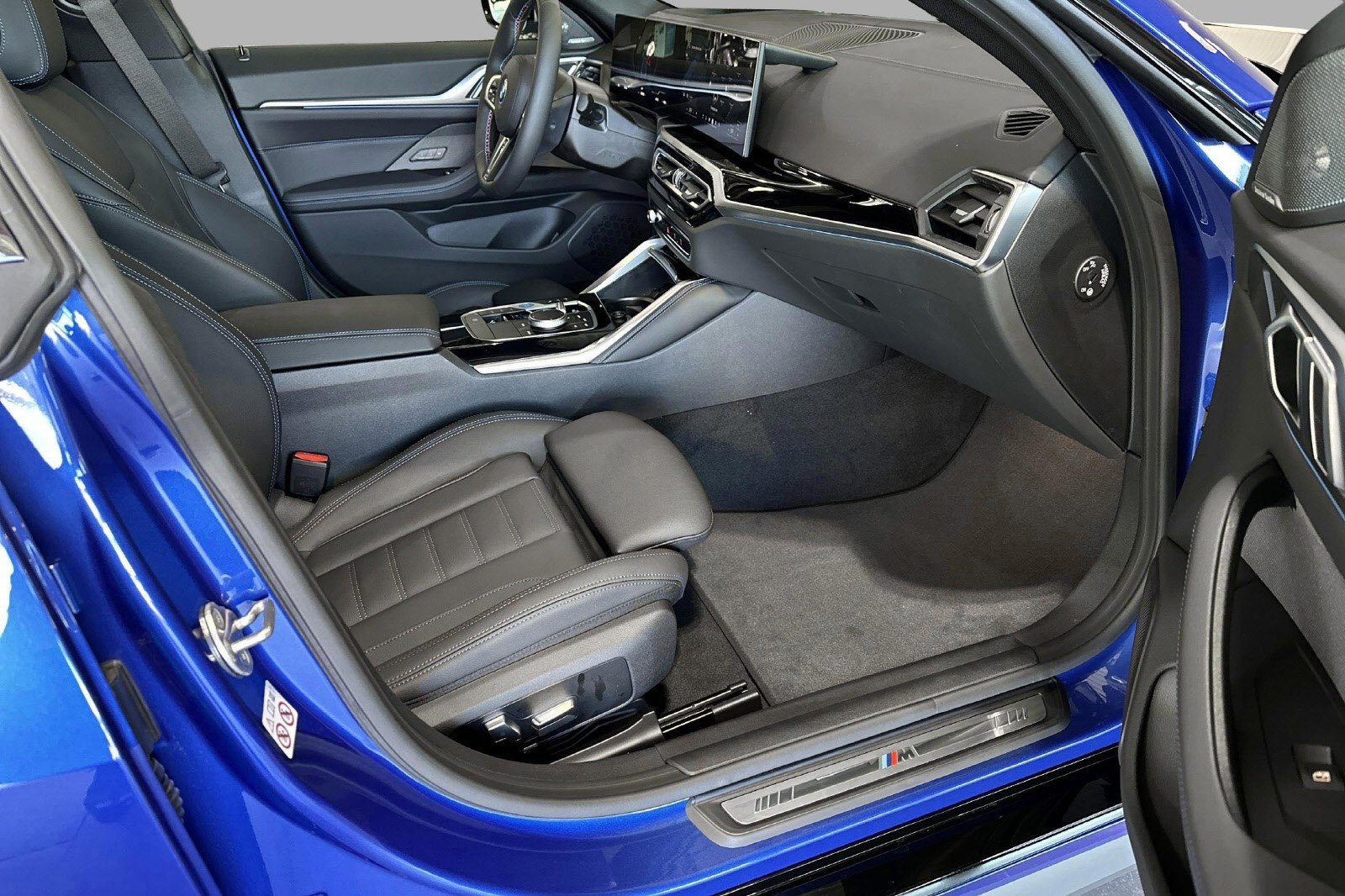 BMW i4 M50