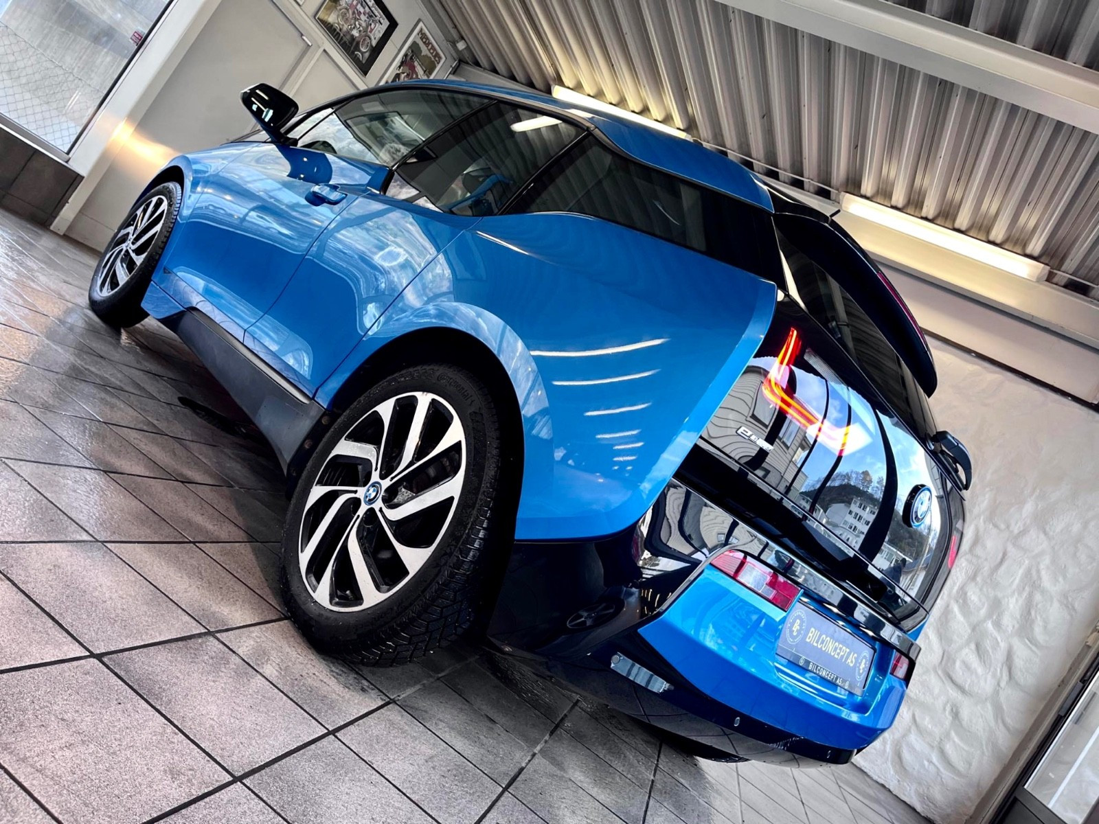 BMW i3