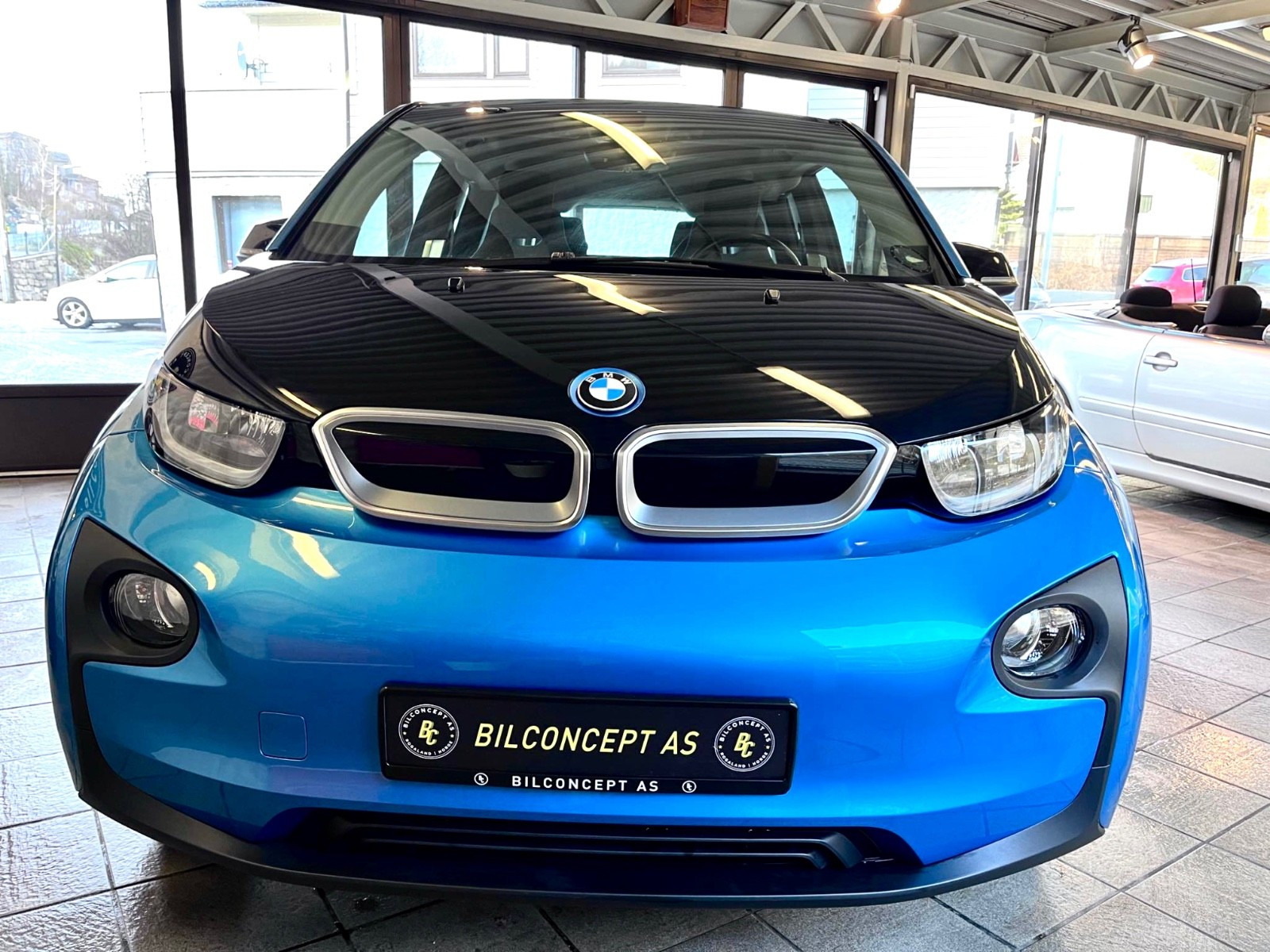 BMW i3