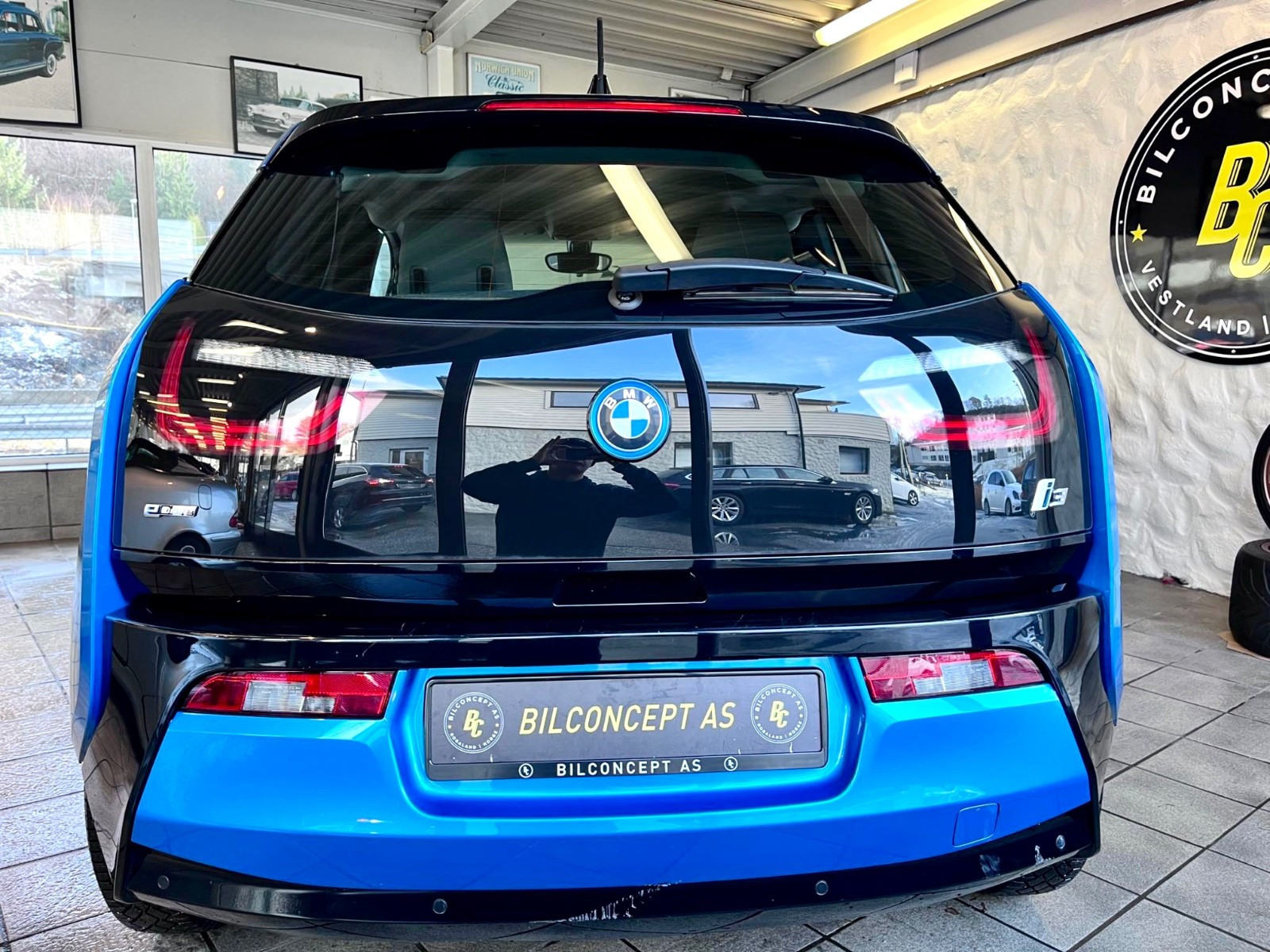 BMW i3