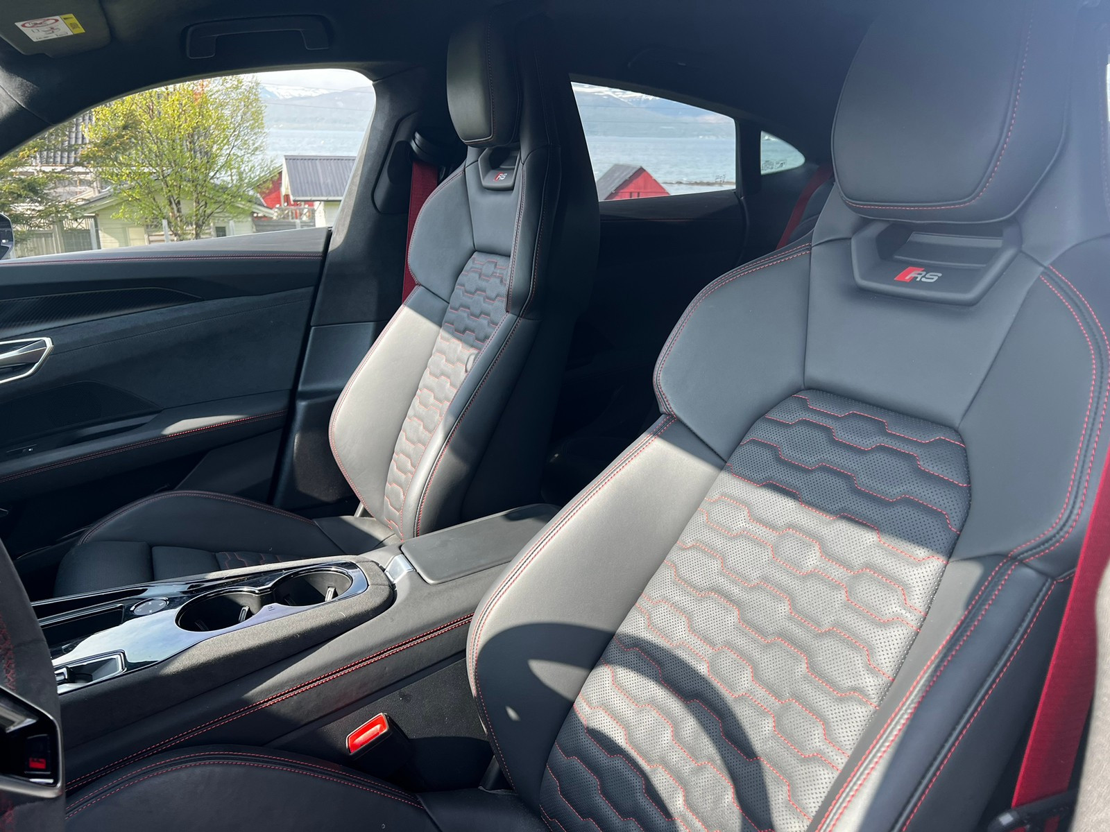 Audi e-tron GT RS