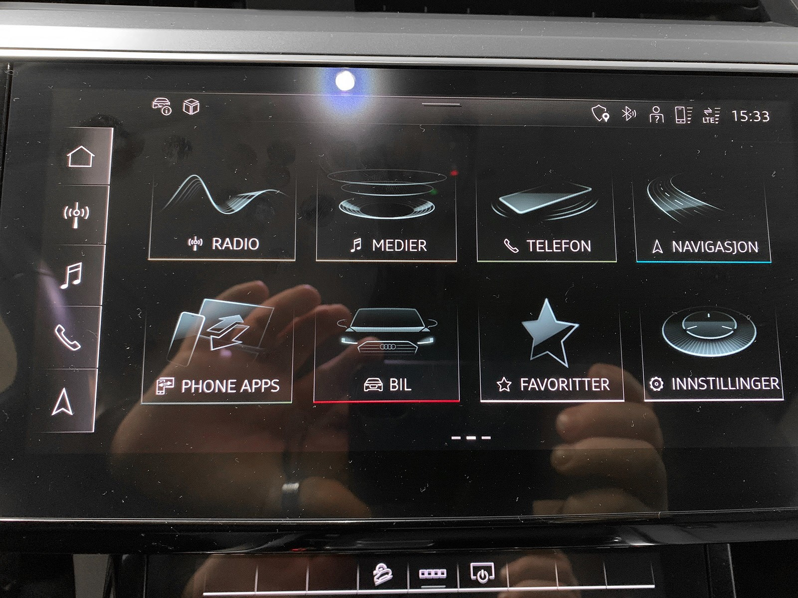 Audi e-tron