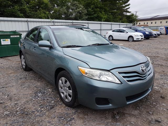 Toyota Camry Base 2010