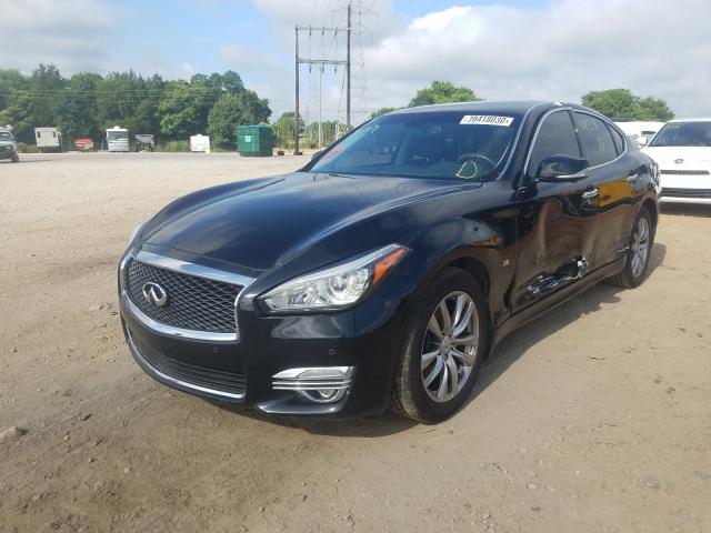 Infiniti Q70 3.7 2015