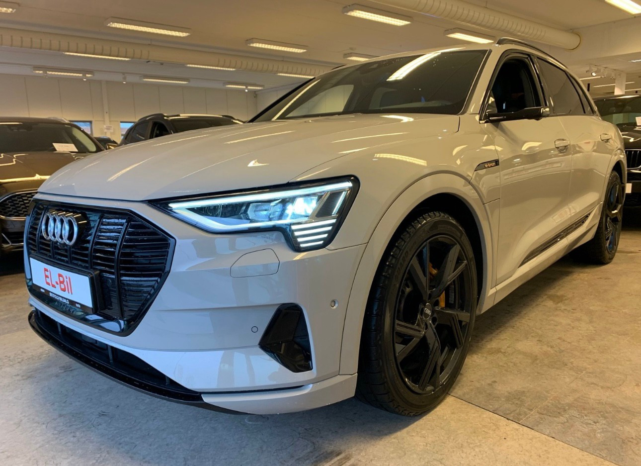Audi e-tron