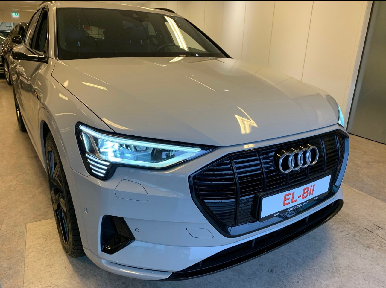 Audi e-tron