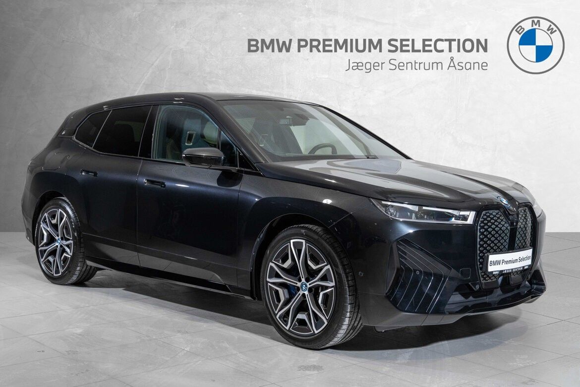 BMW iX xDrive 50