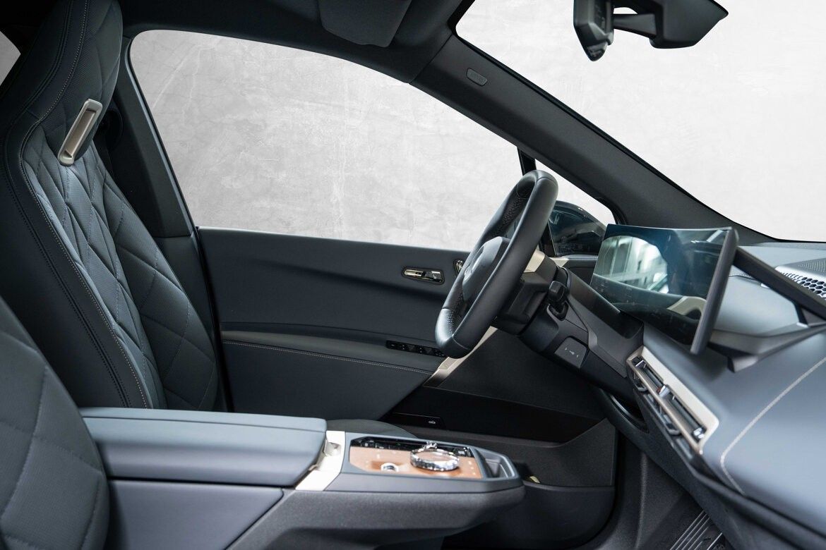 BMW iX xDrive 50
