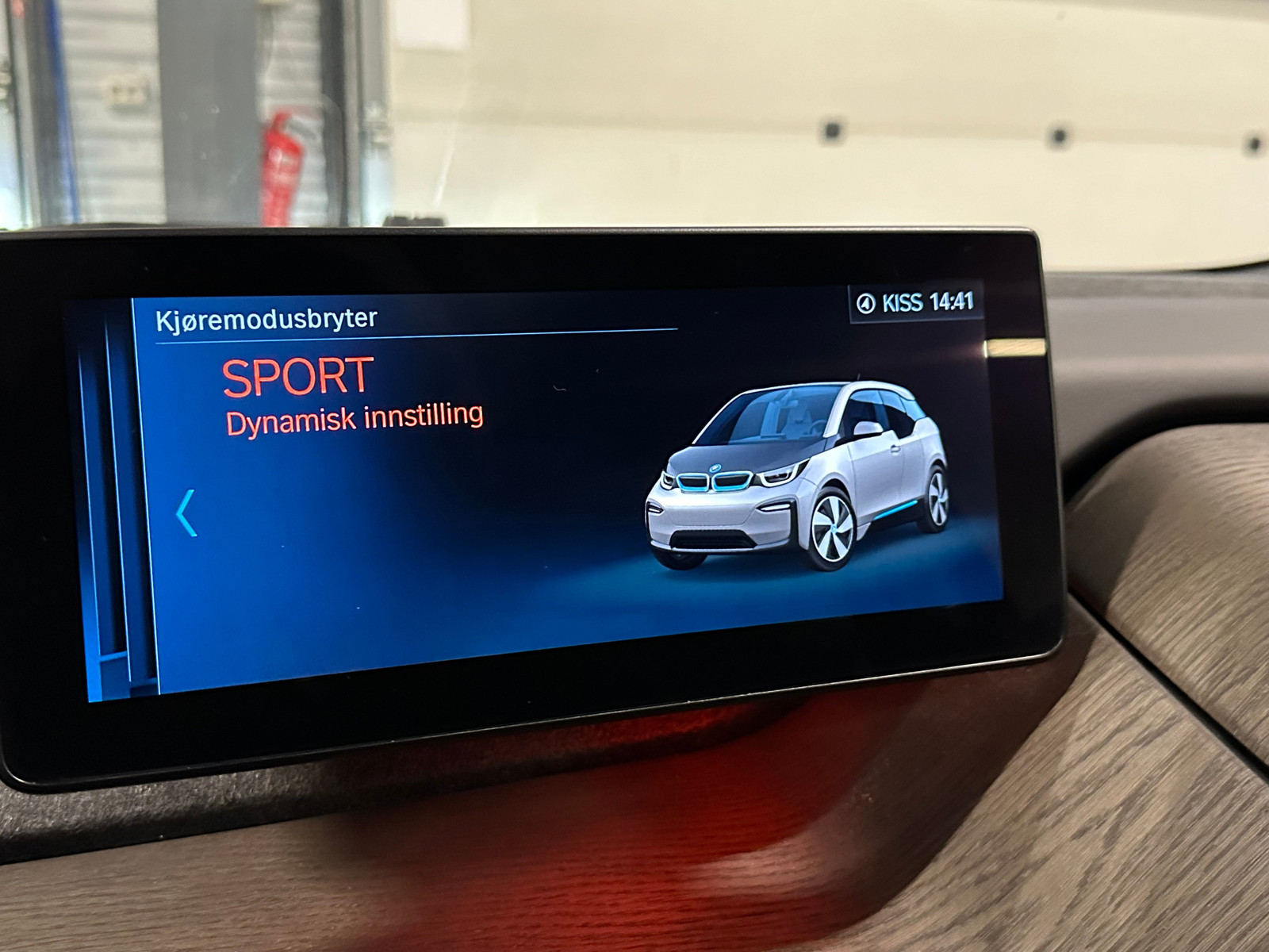 BMW i3