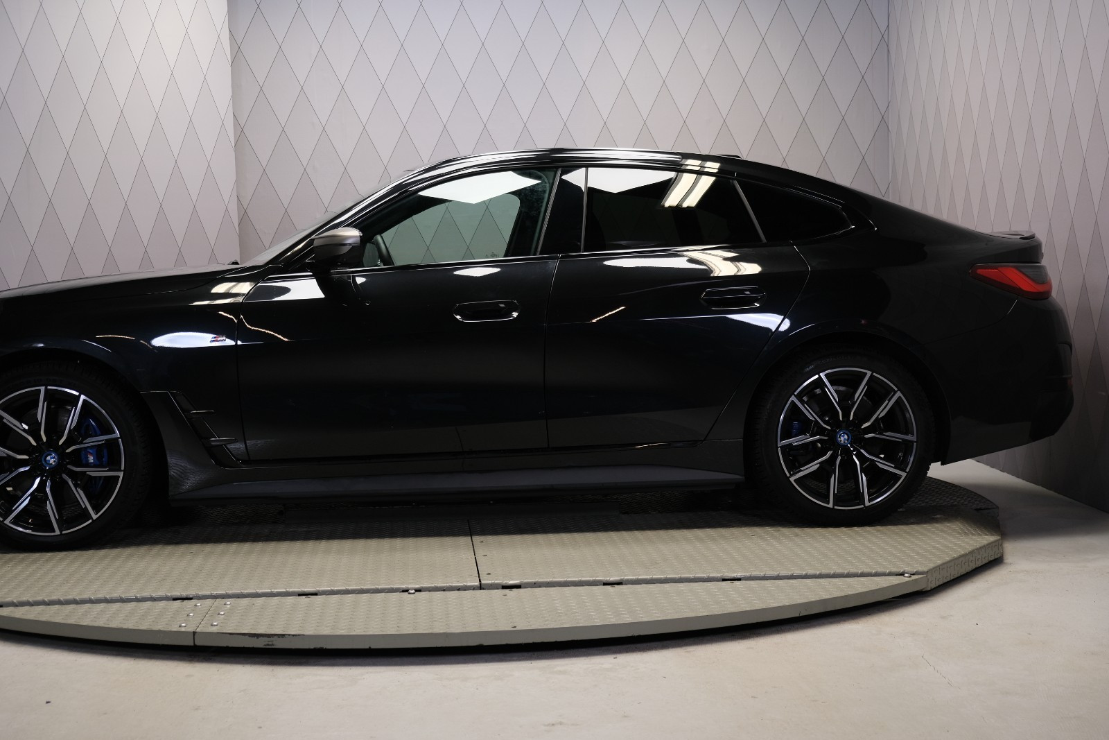 BMW i4 M50
