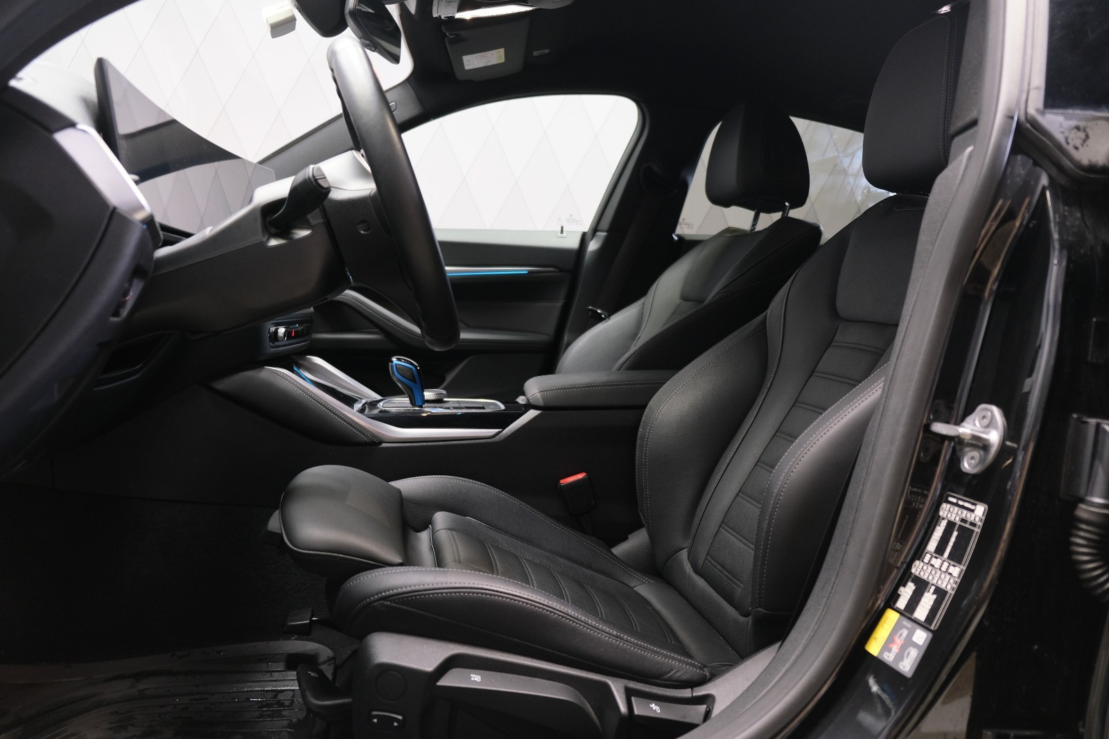 BMW i4 M50