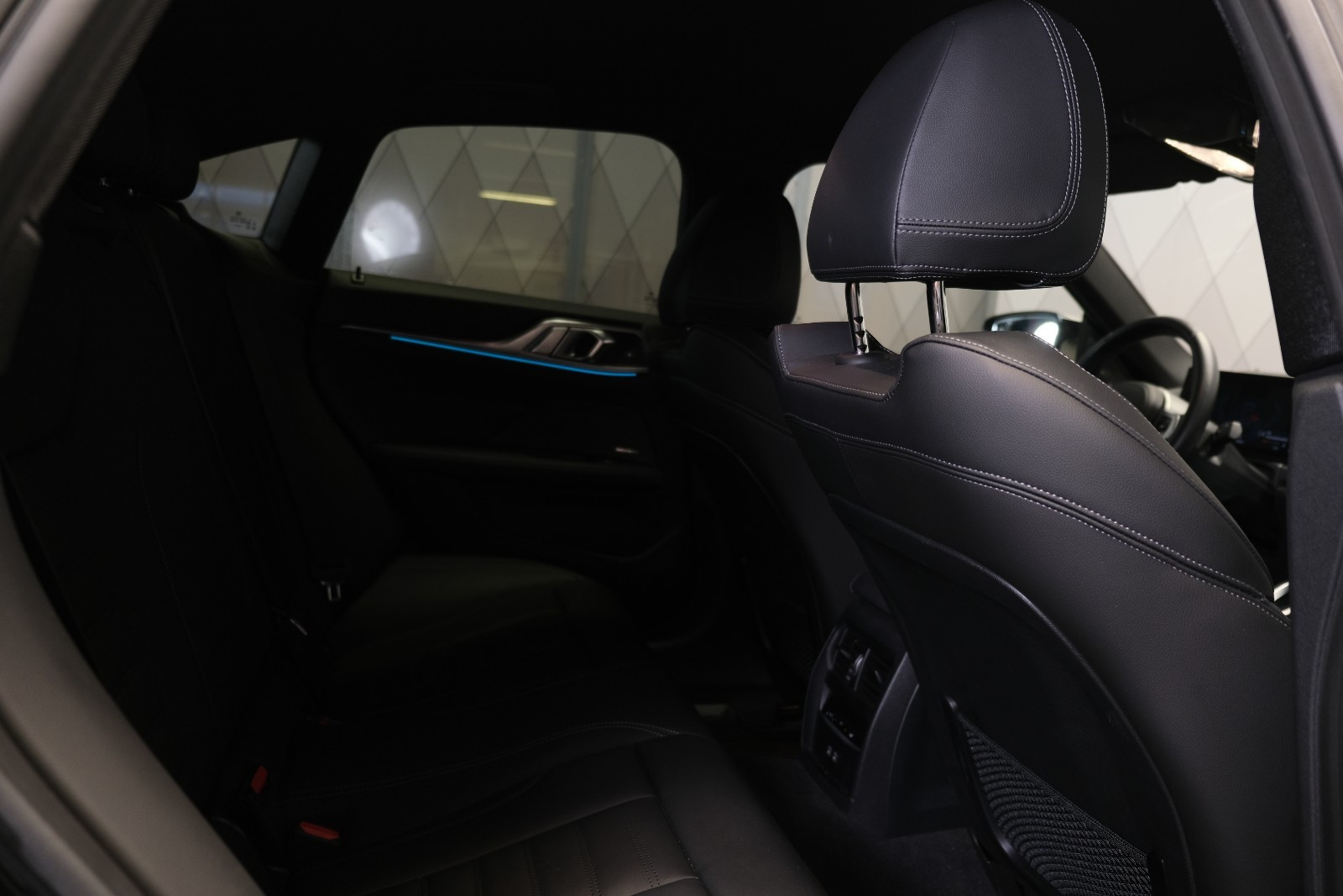 BMW i4 M50