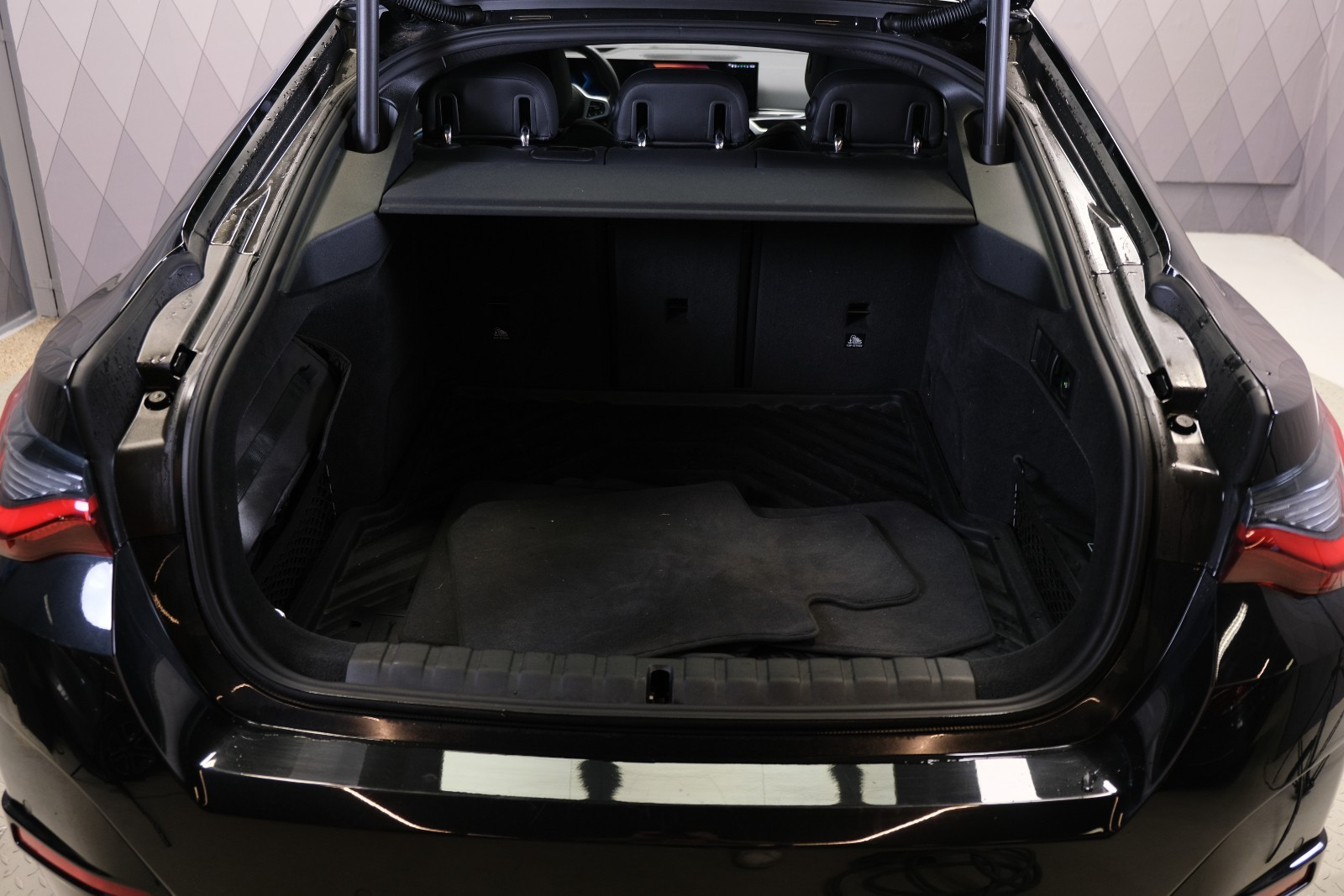 BMW i4 M50