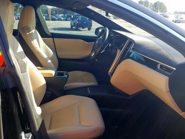 Tesla Model S 2015