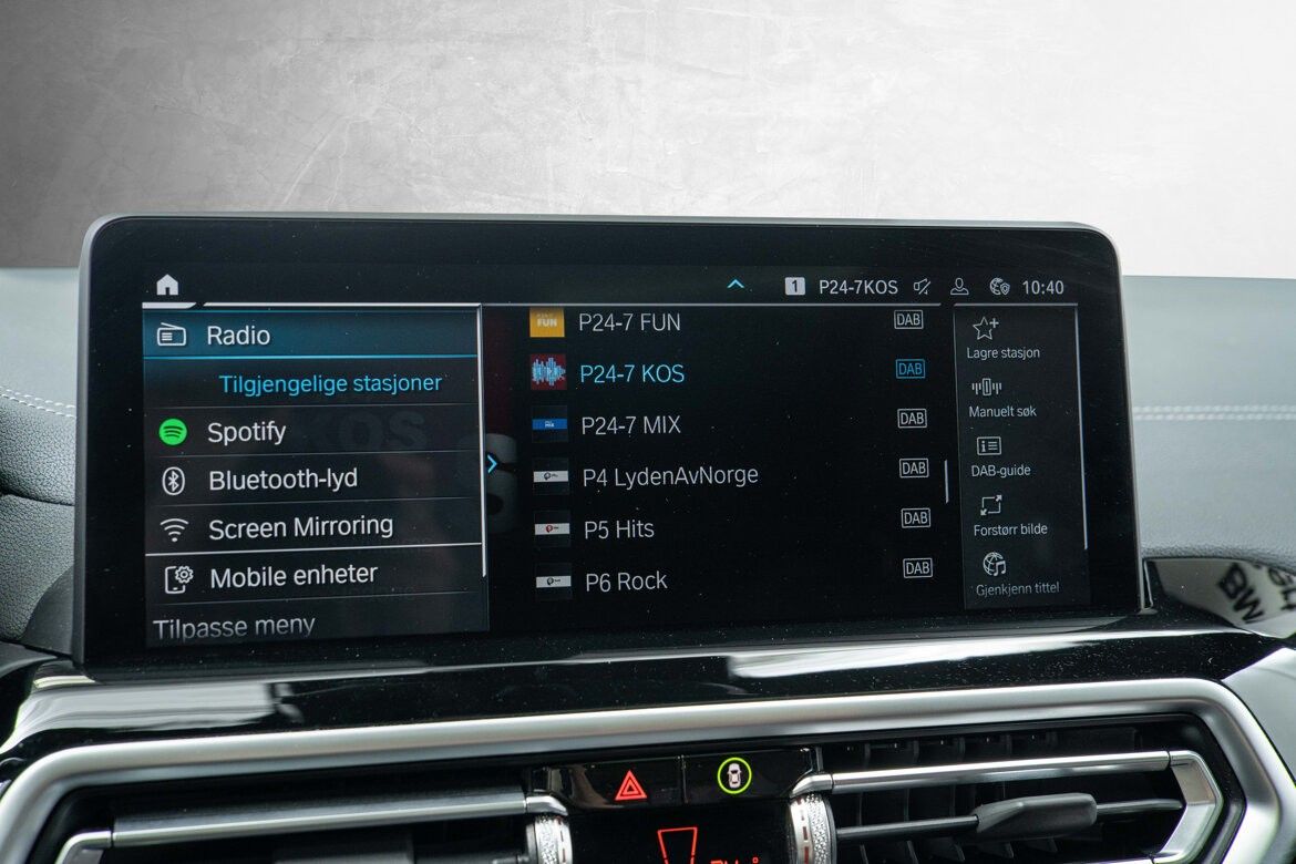 BMW iX3