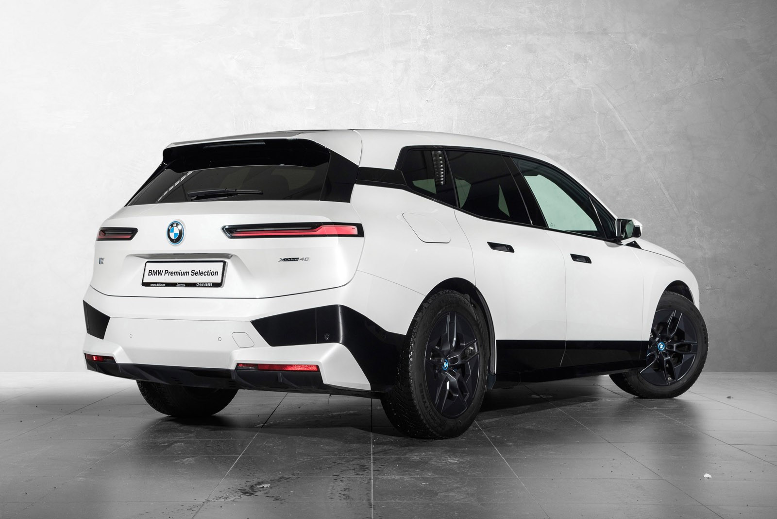 BMW iX xDrive 40