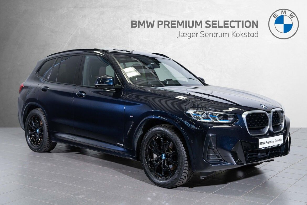 BMW iX3