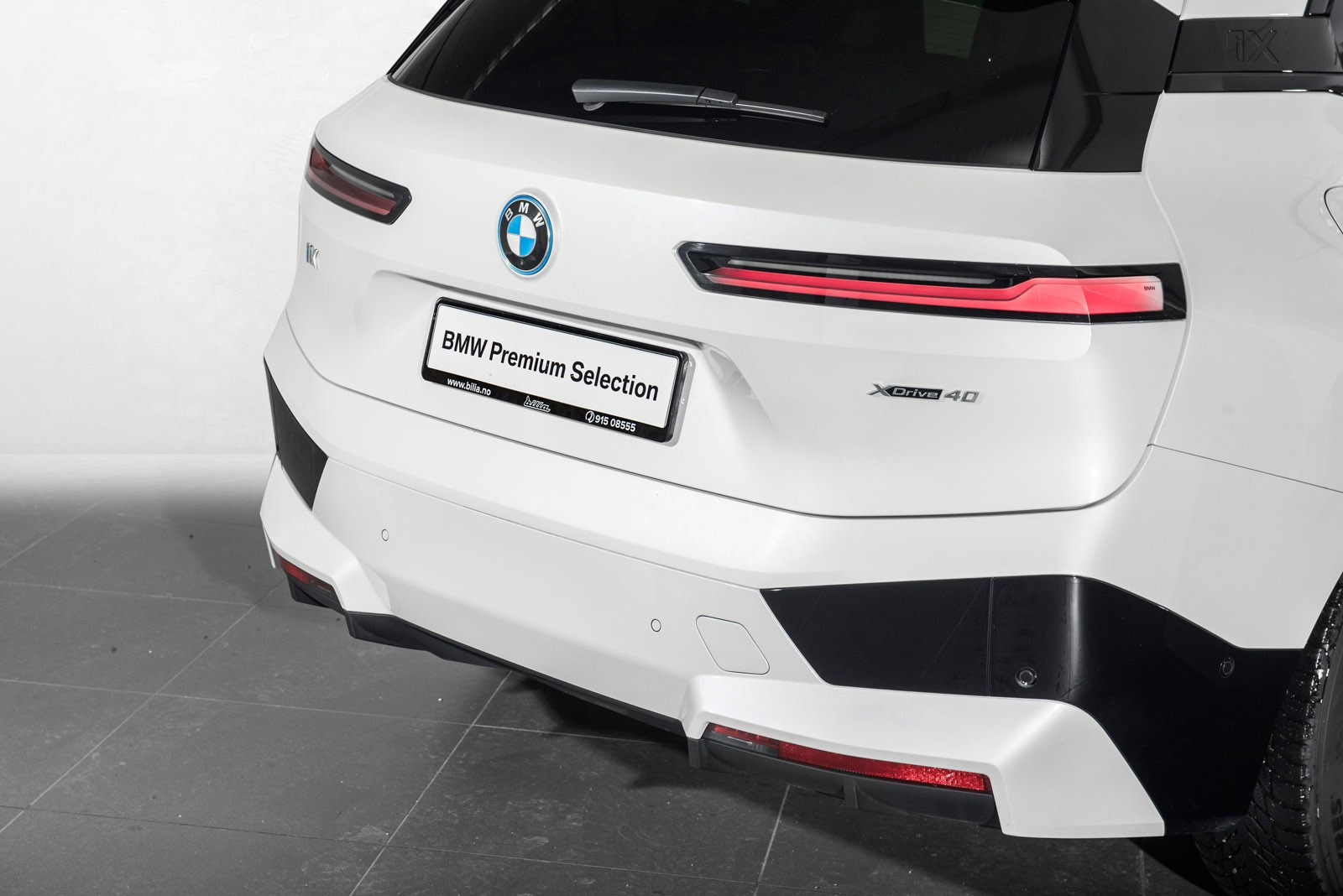 BMW iX xDrive 40