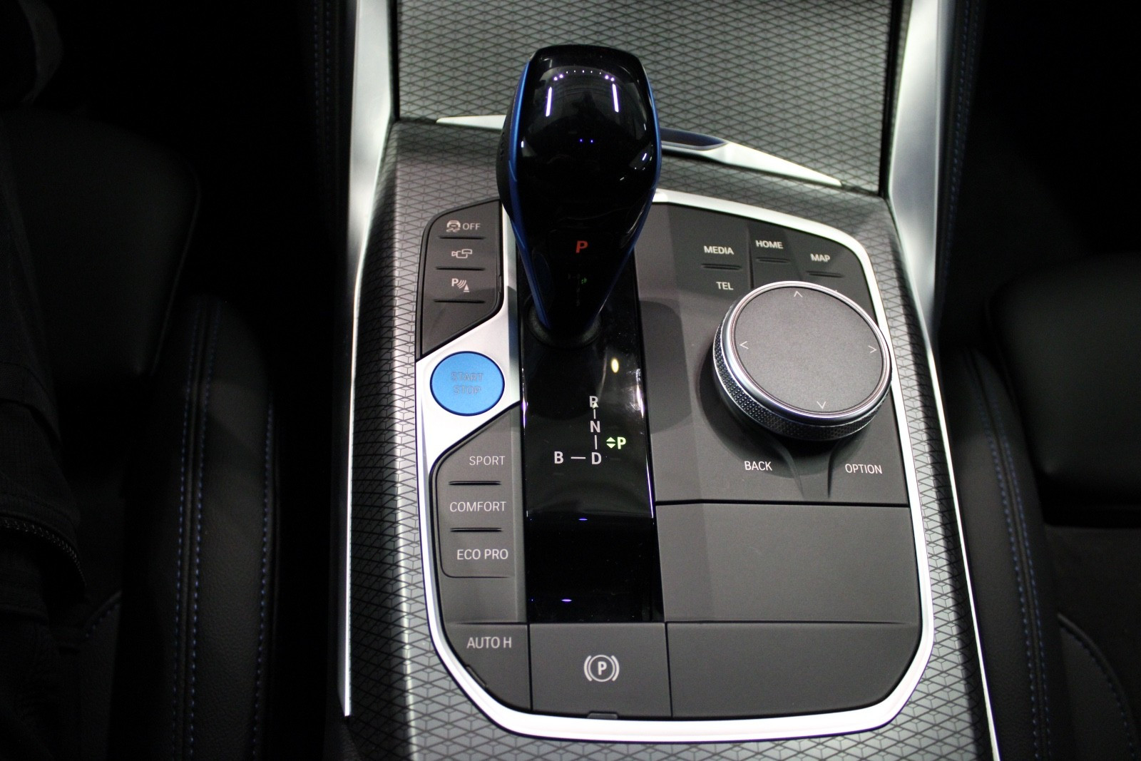 BMW i4 M50