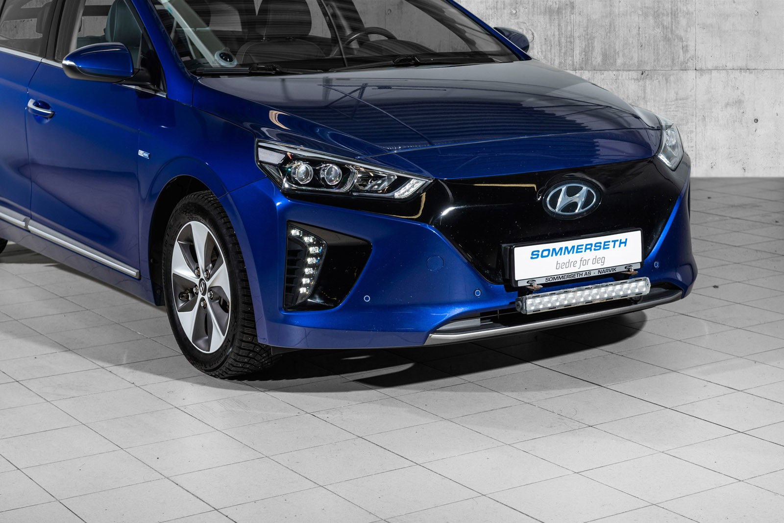 Hyundai IONIQ