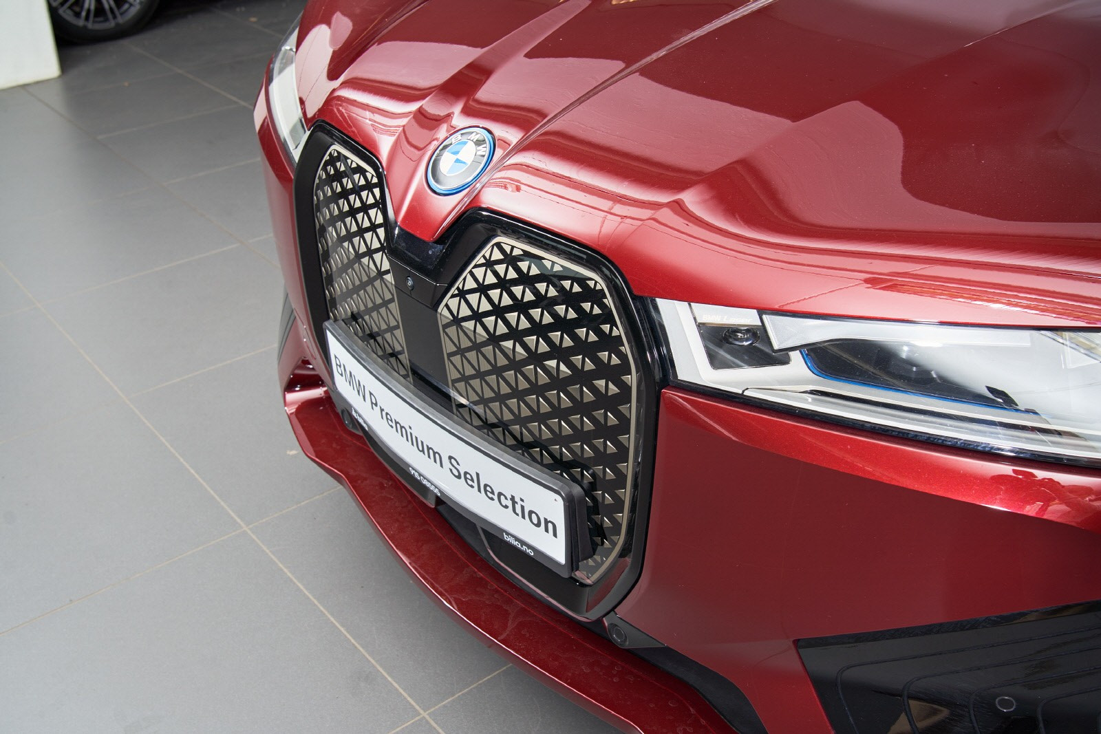 BMW iX xDrive 40