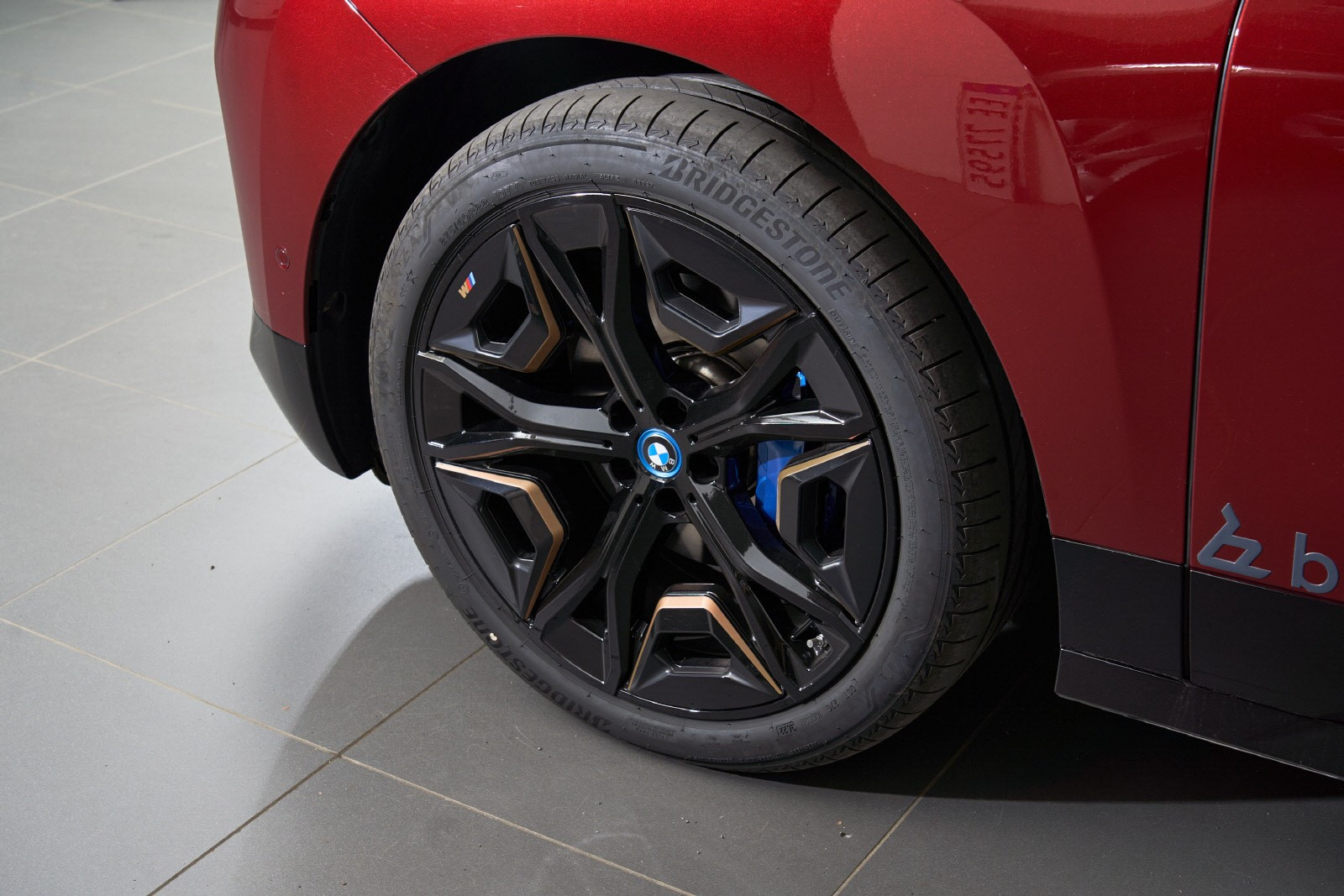 BMW iX xDrive 40