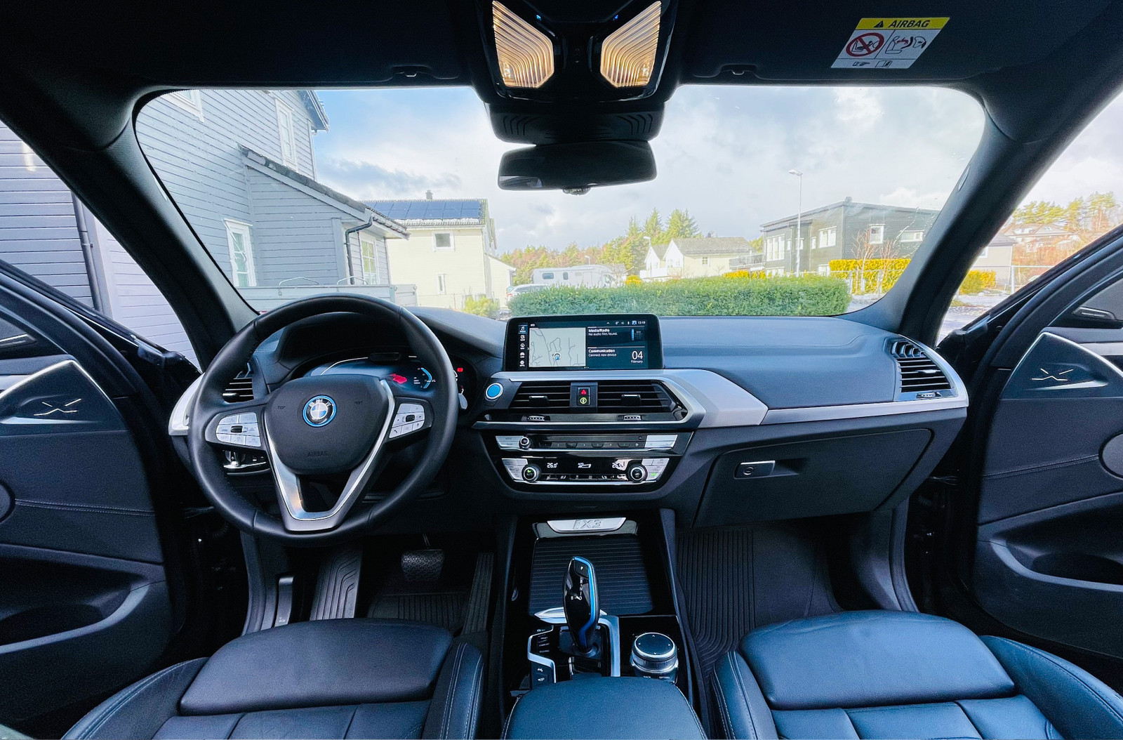 BMW iX3