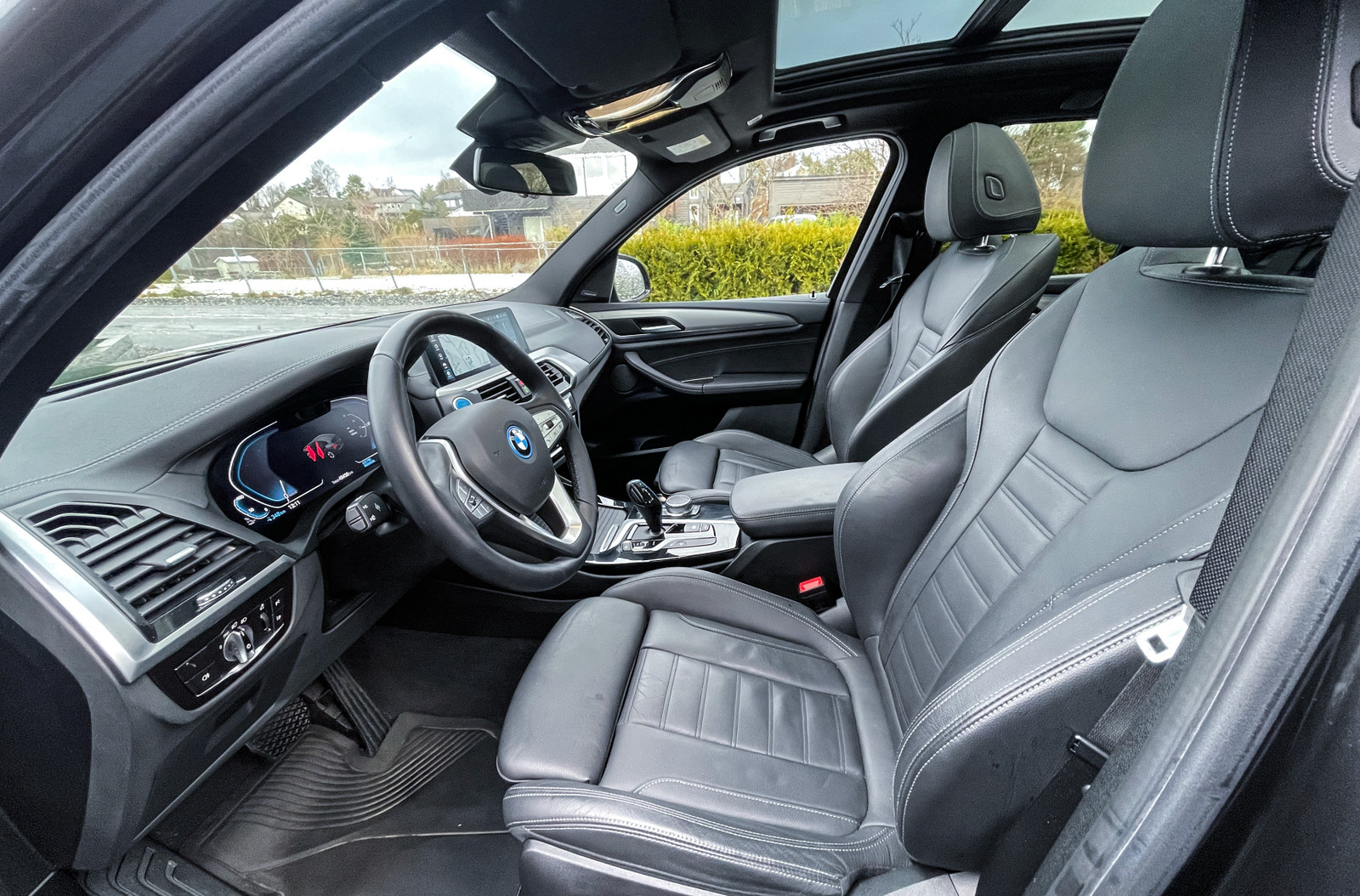 BMW iX3
