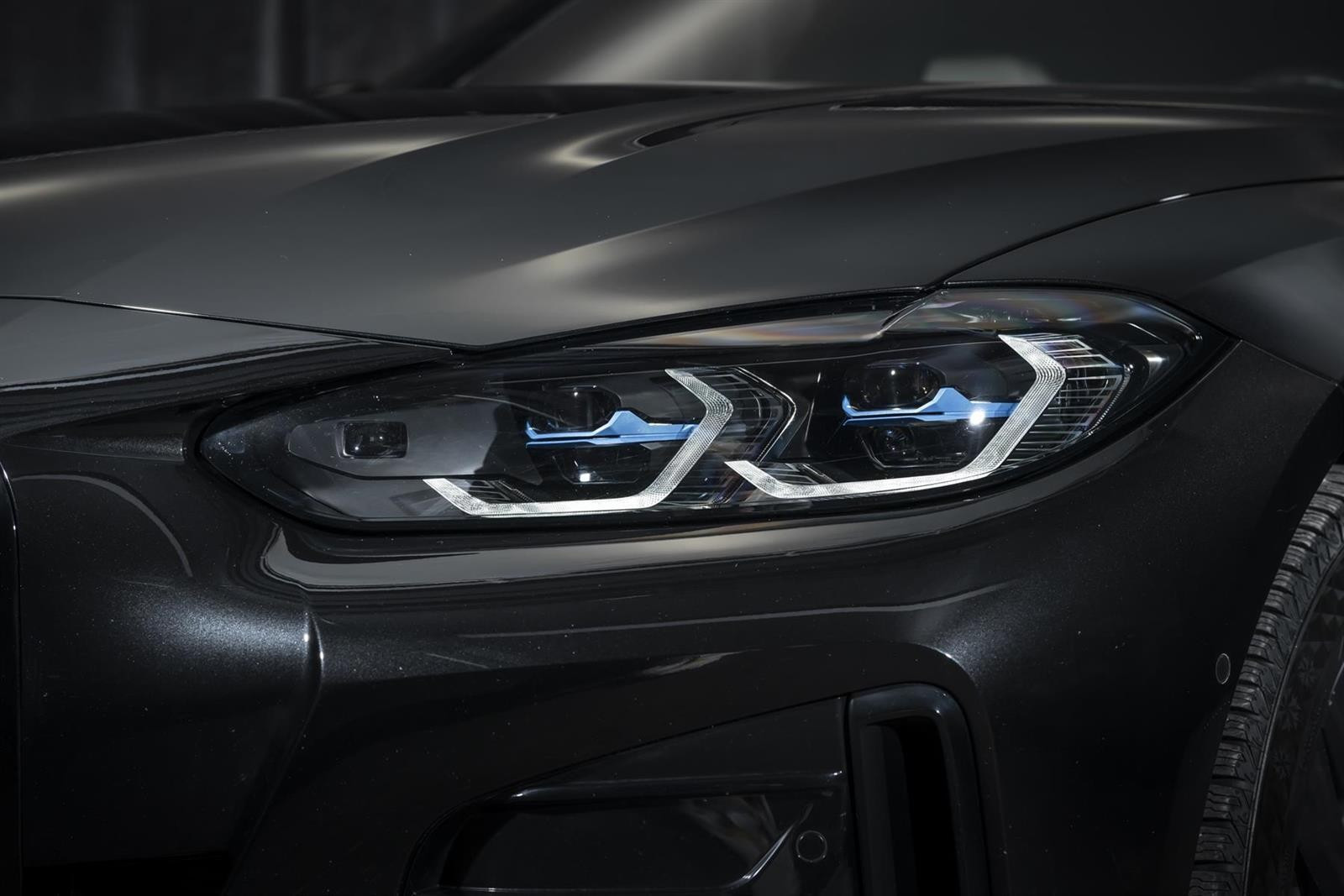 BMW i4 M50