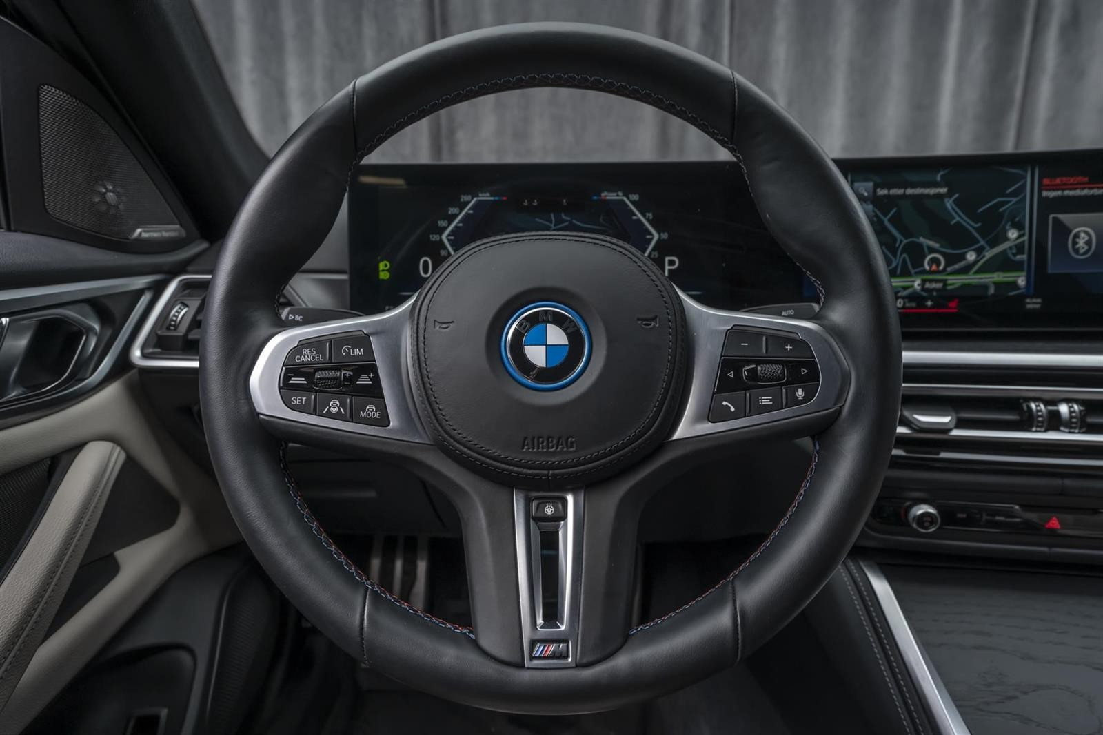 BMW i4 M50