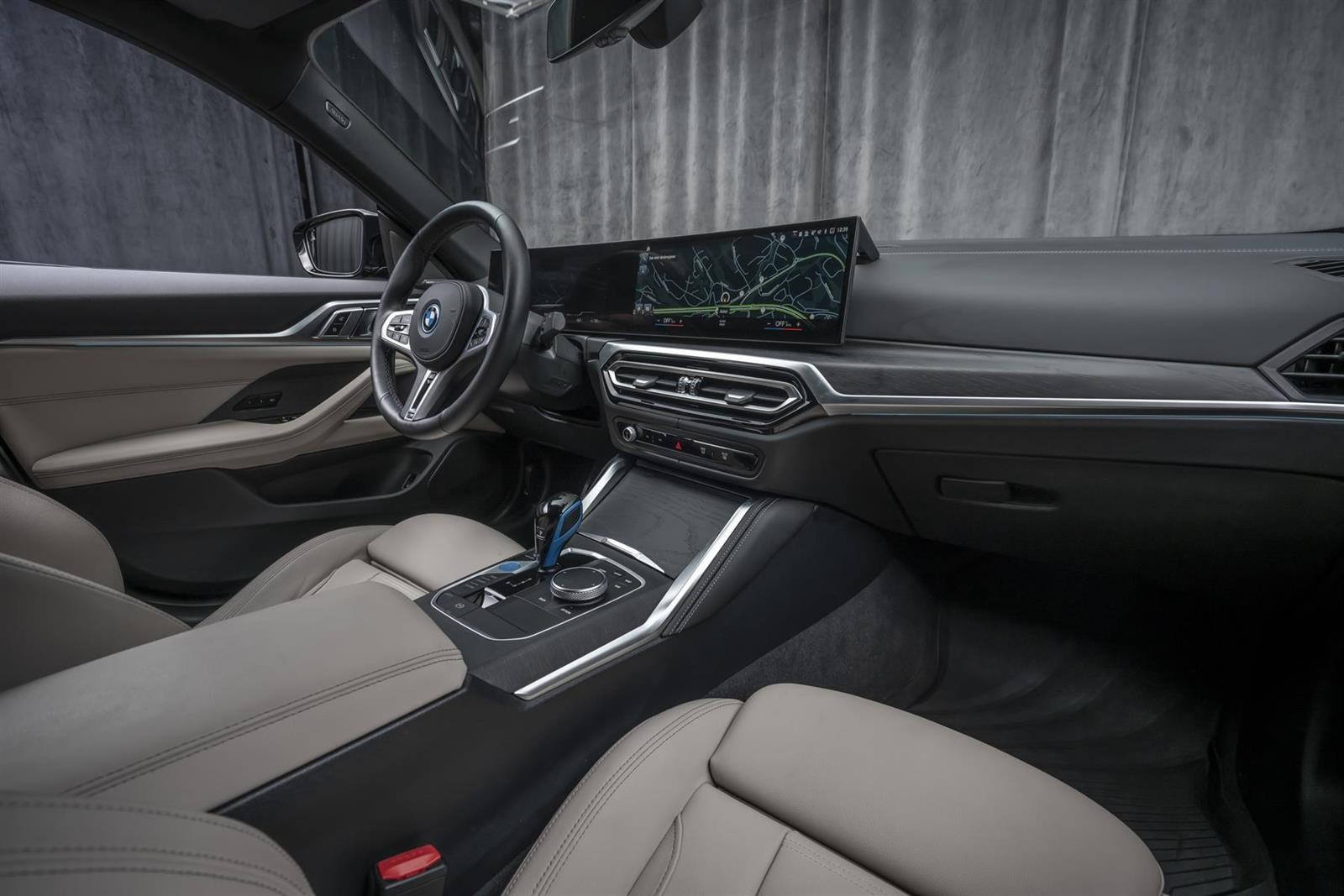 BMW i4 M50