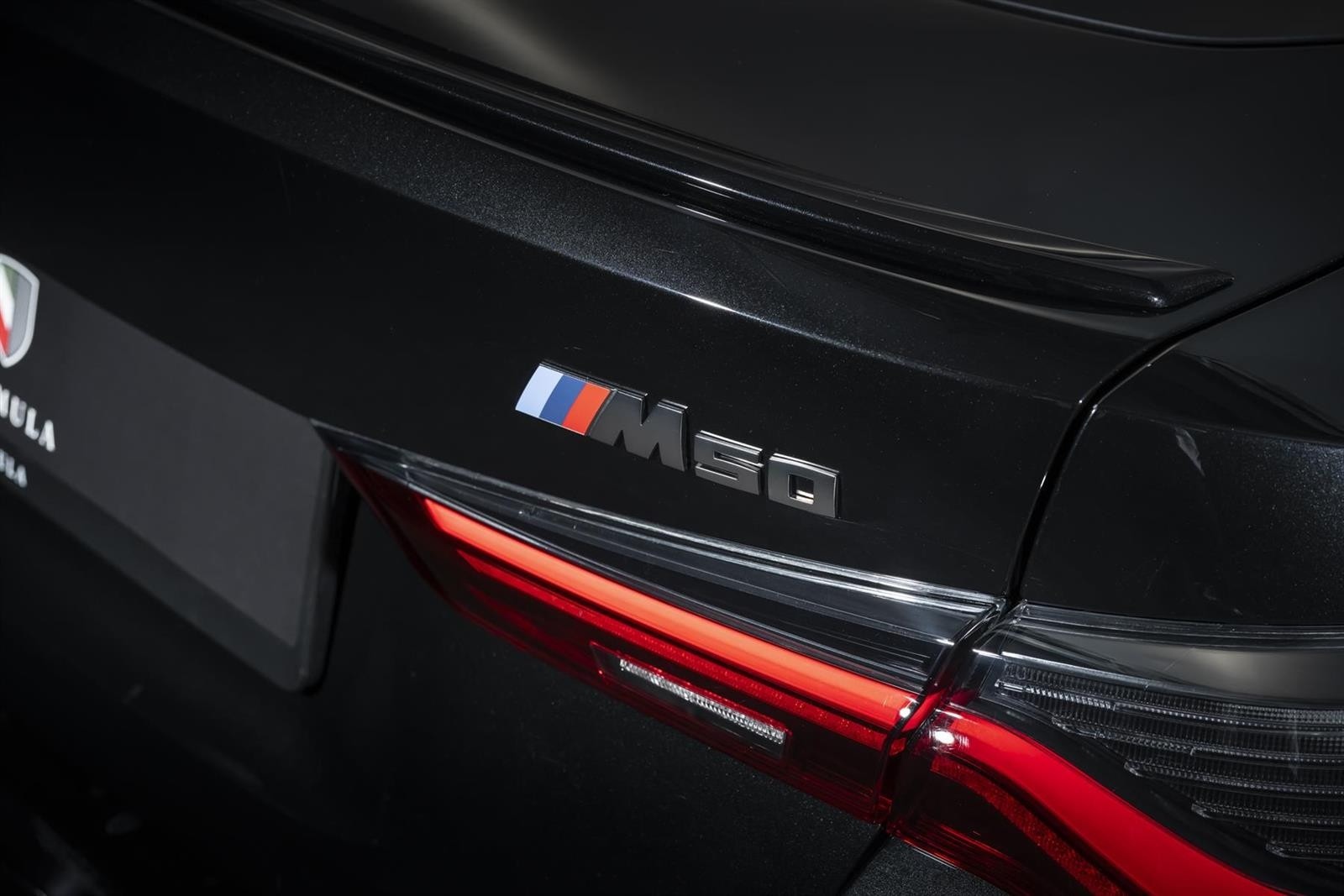BMW i4 M50