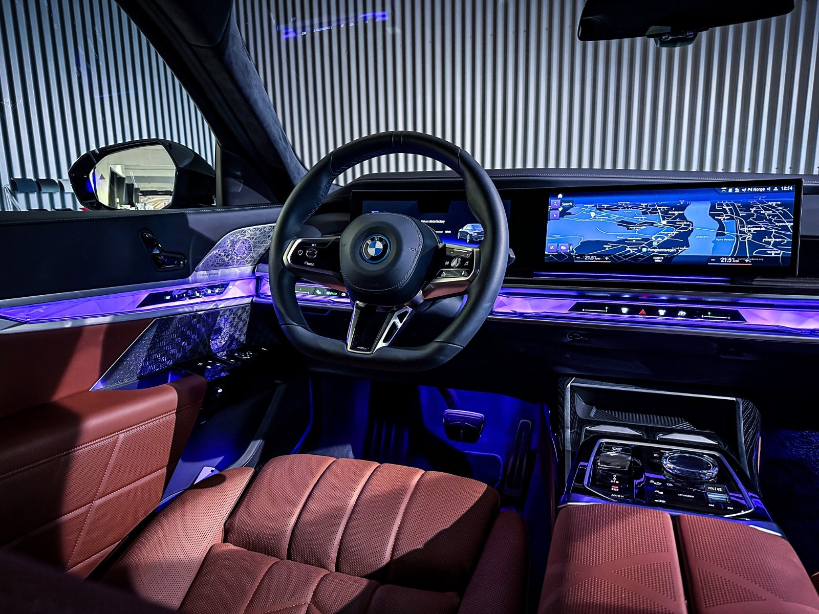 BMW i7
