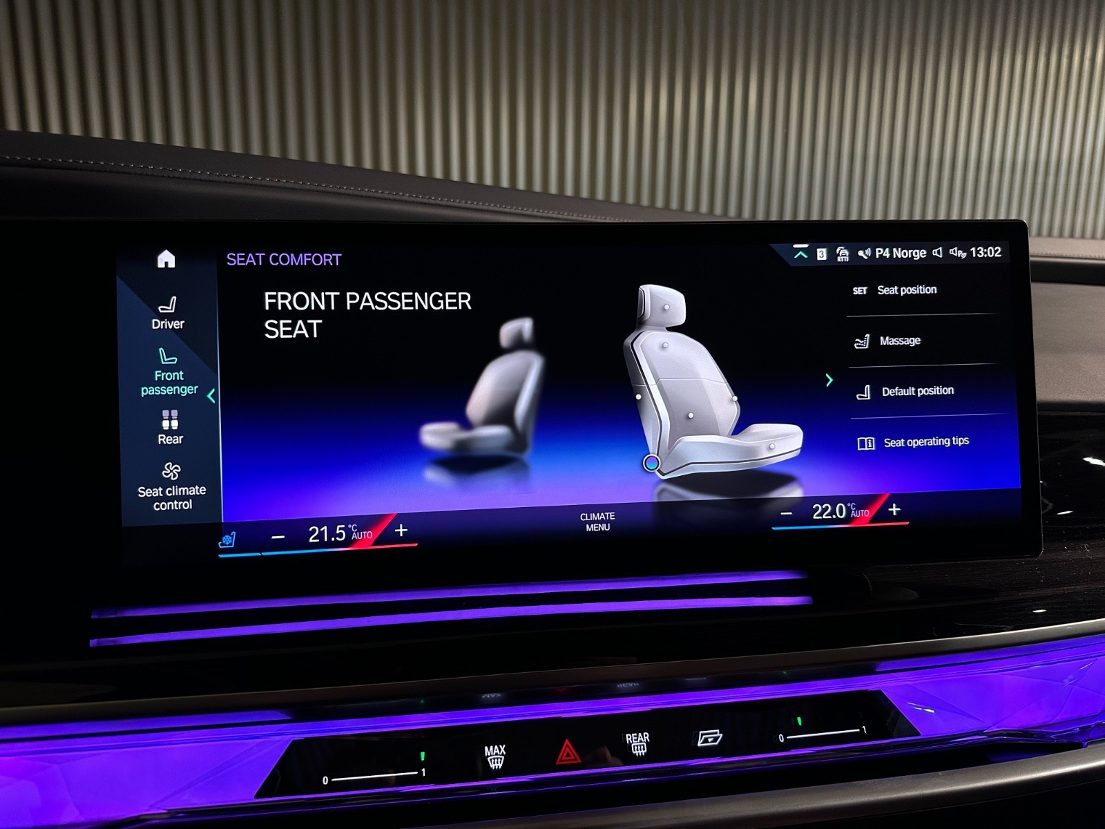 BMW i7