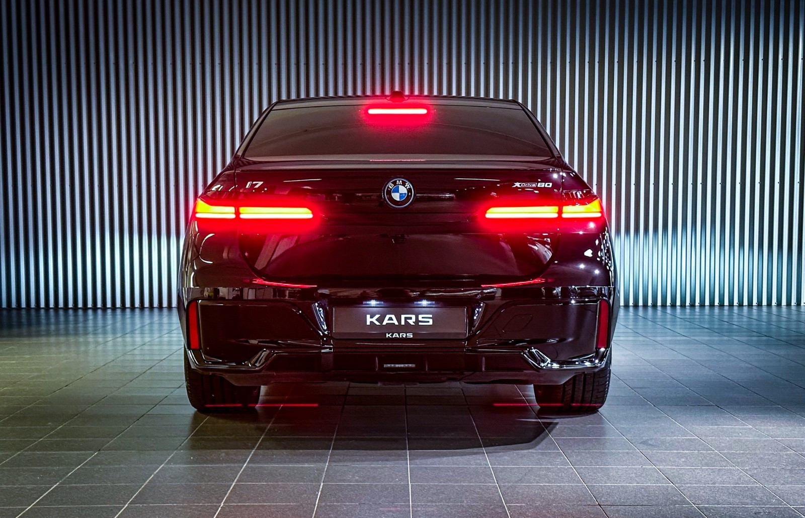 BMW i7