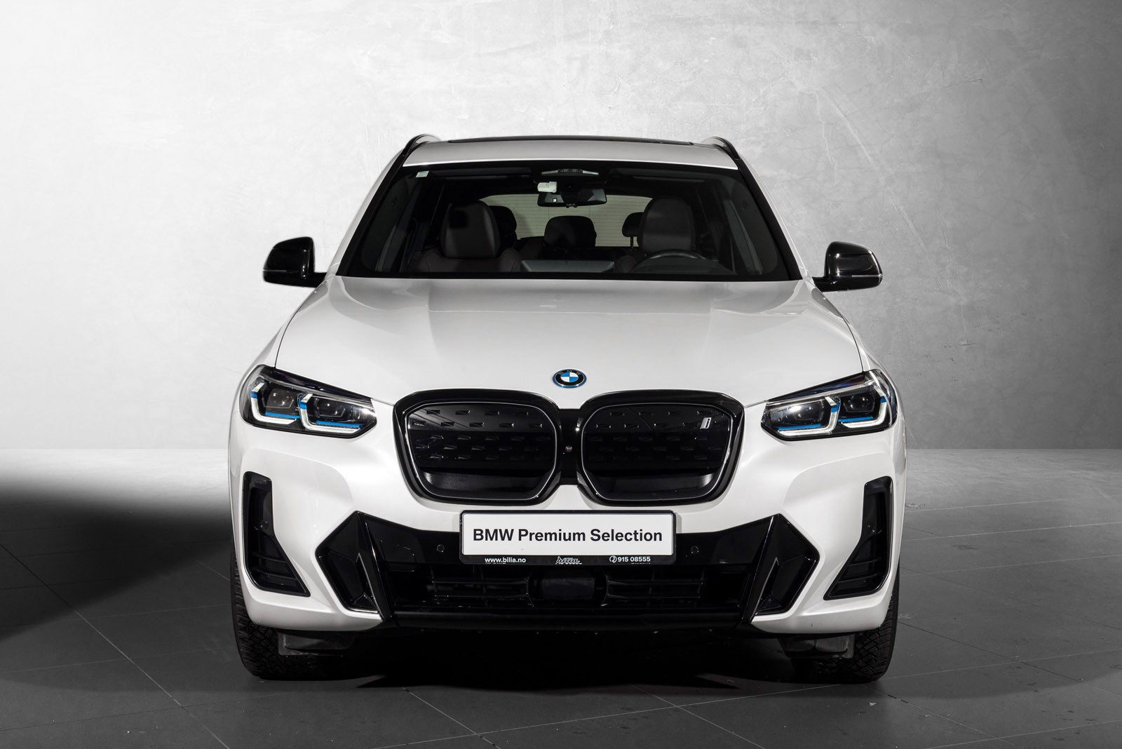 BMW iX3