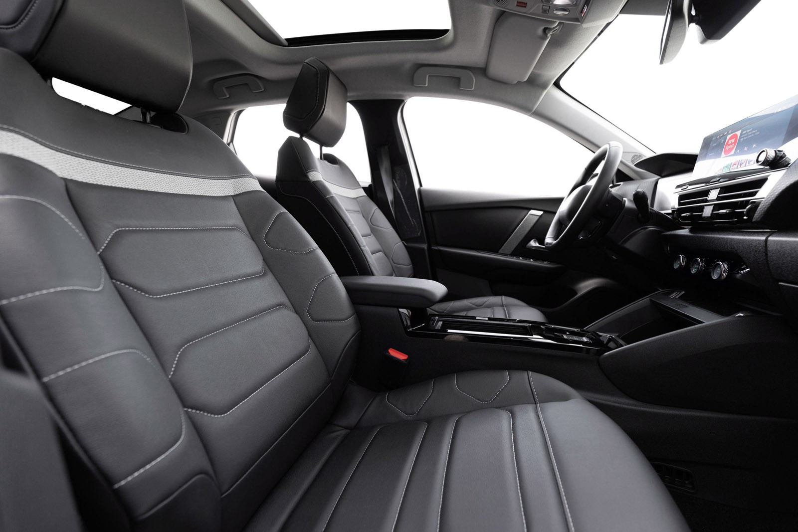 Citroen E-C4 X