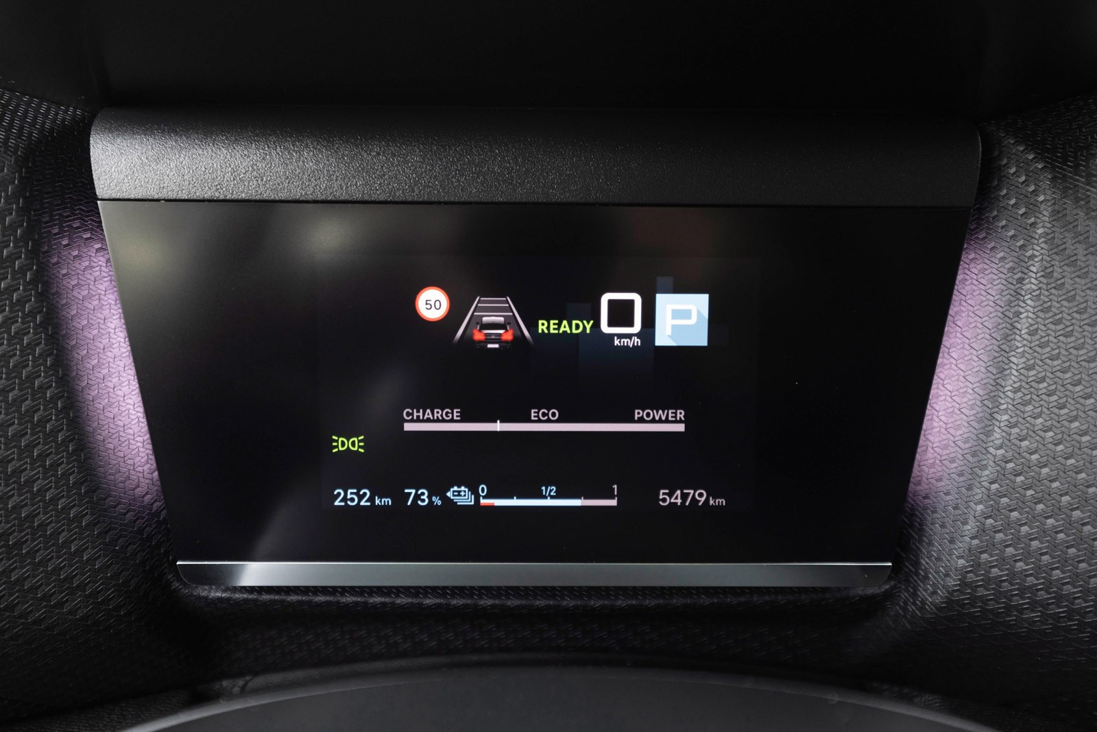 Citroen E-C4 X