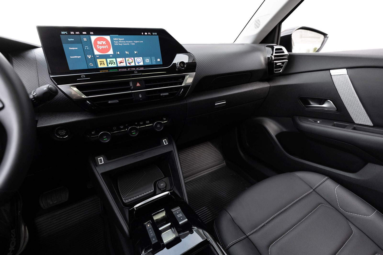 Citroen E-C4 X