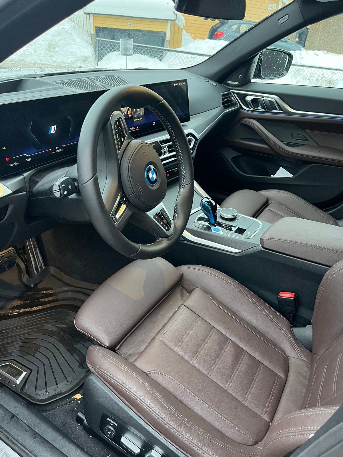 BMW i4 M50