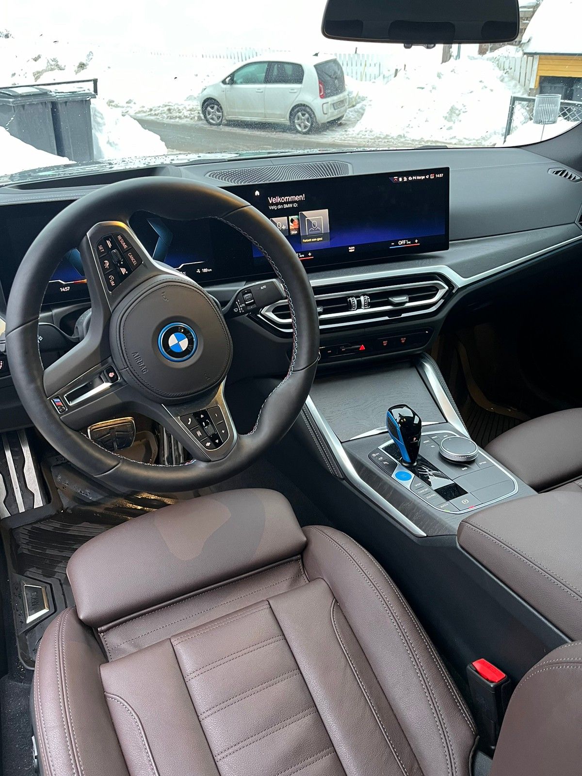 BMW i4 M50