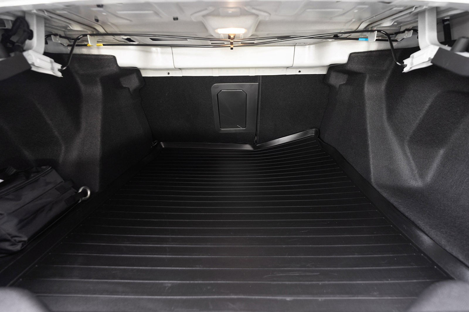 Citroen E-C4 X