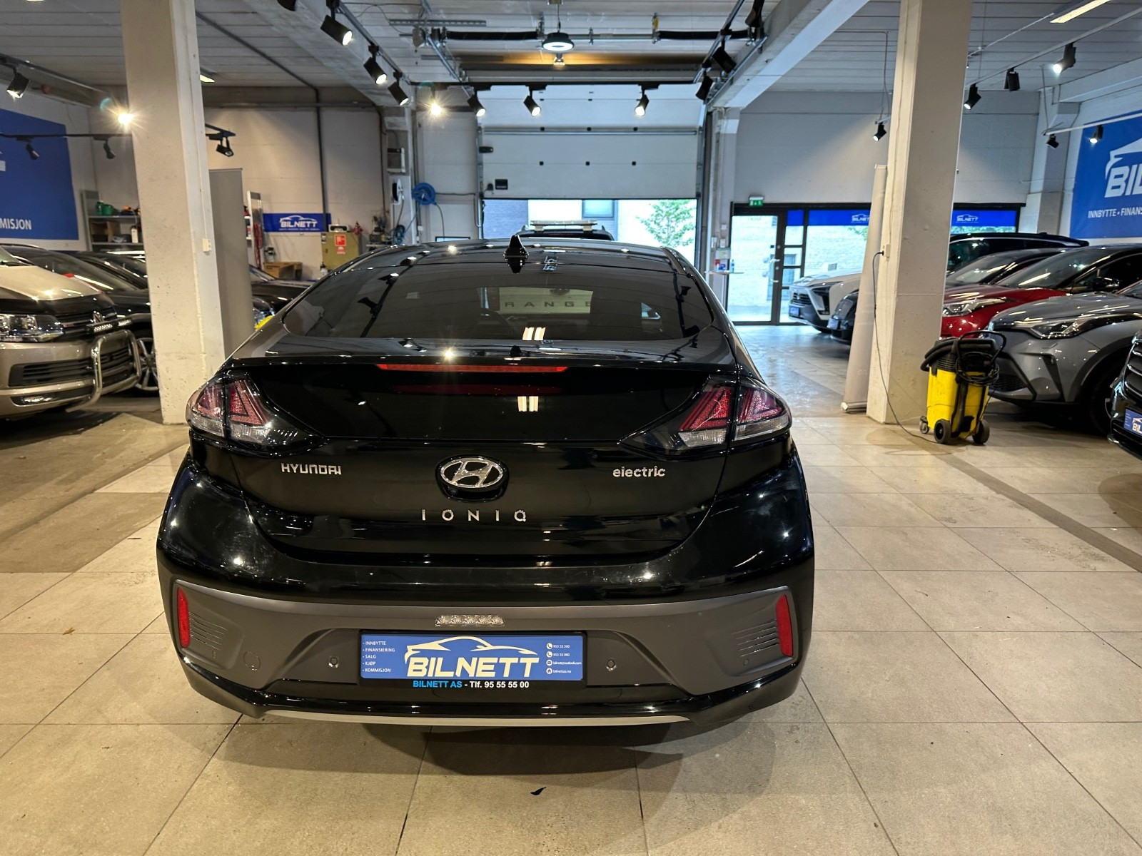 Hyundai IONIQ