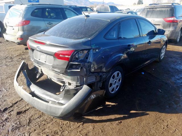 Ford Focus S 2016