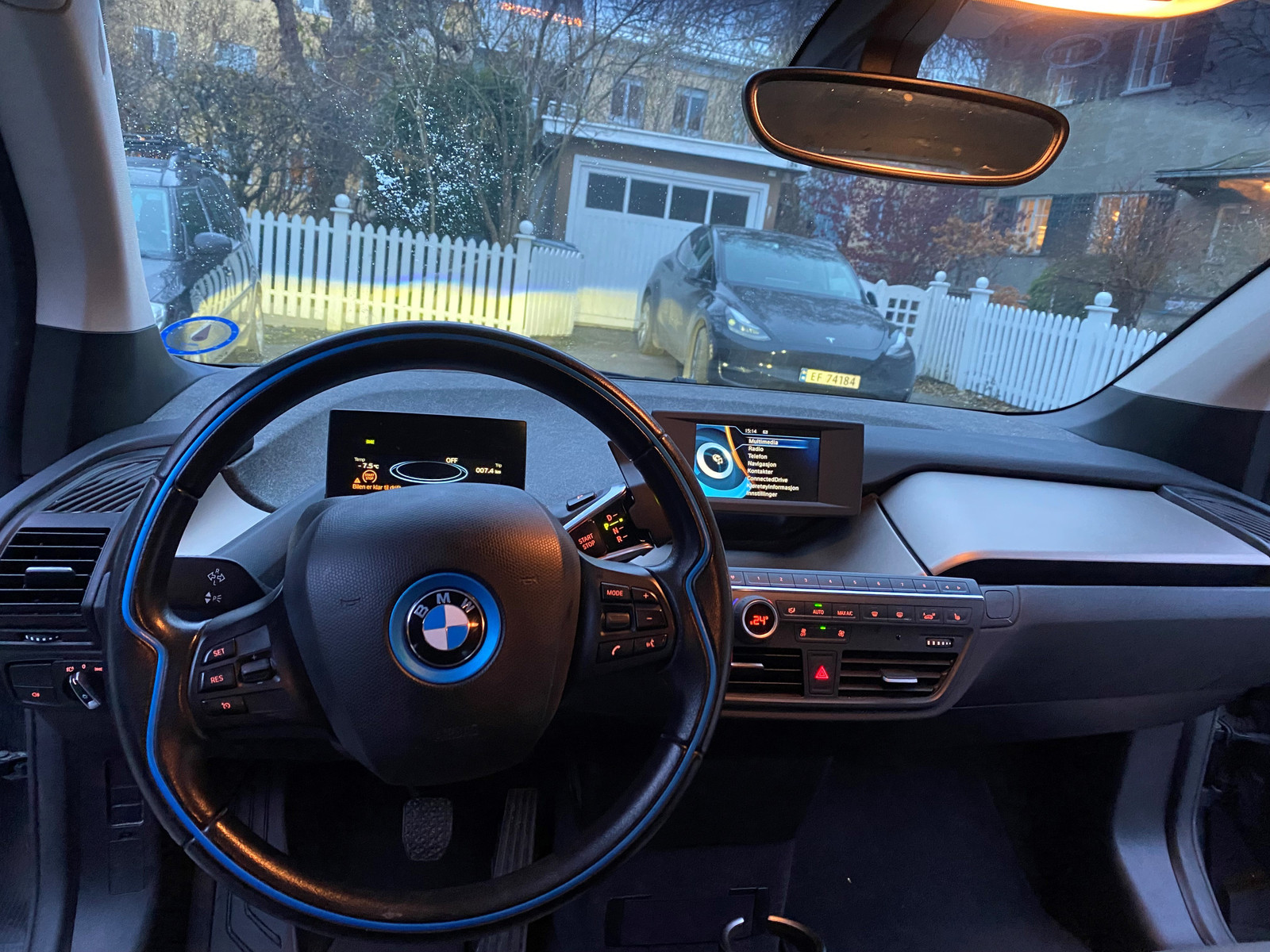 BMW i3