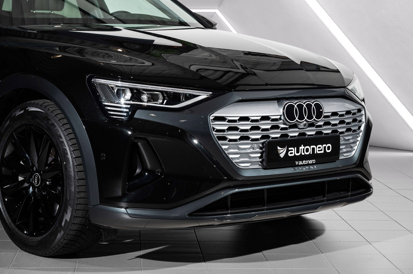 Audi Q8 e-tron