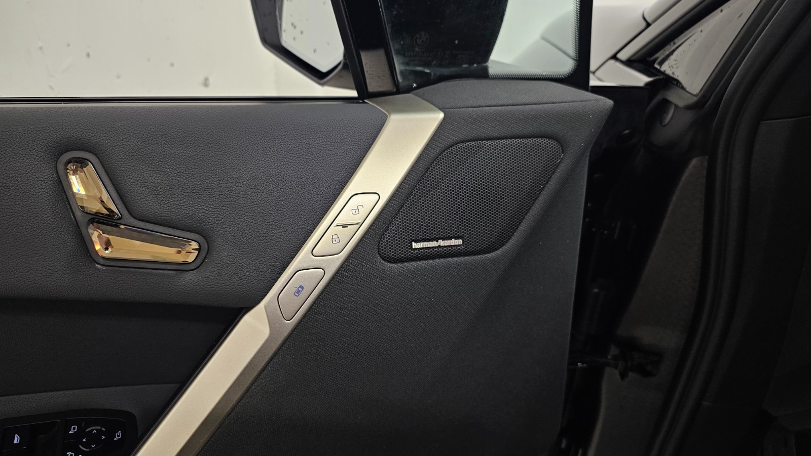 BMW iX xDrive 40