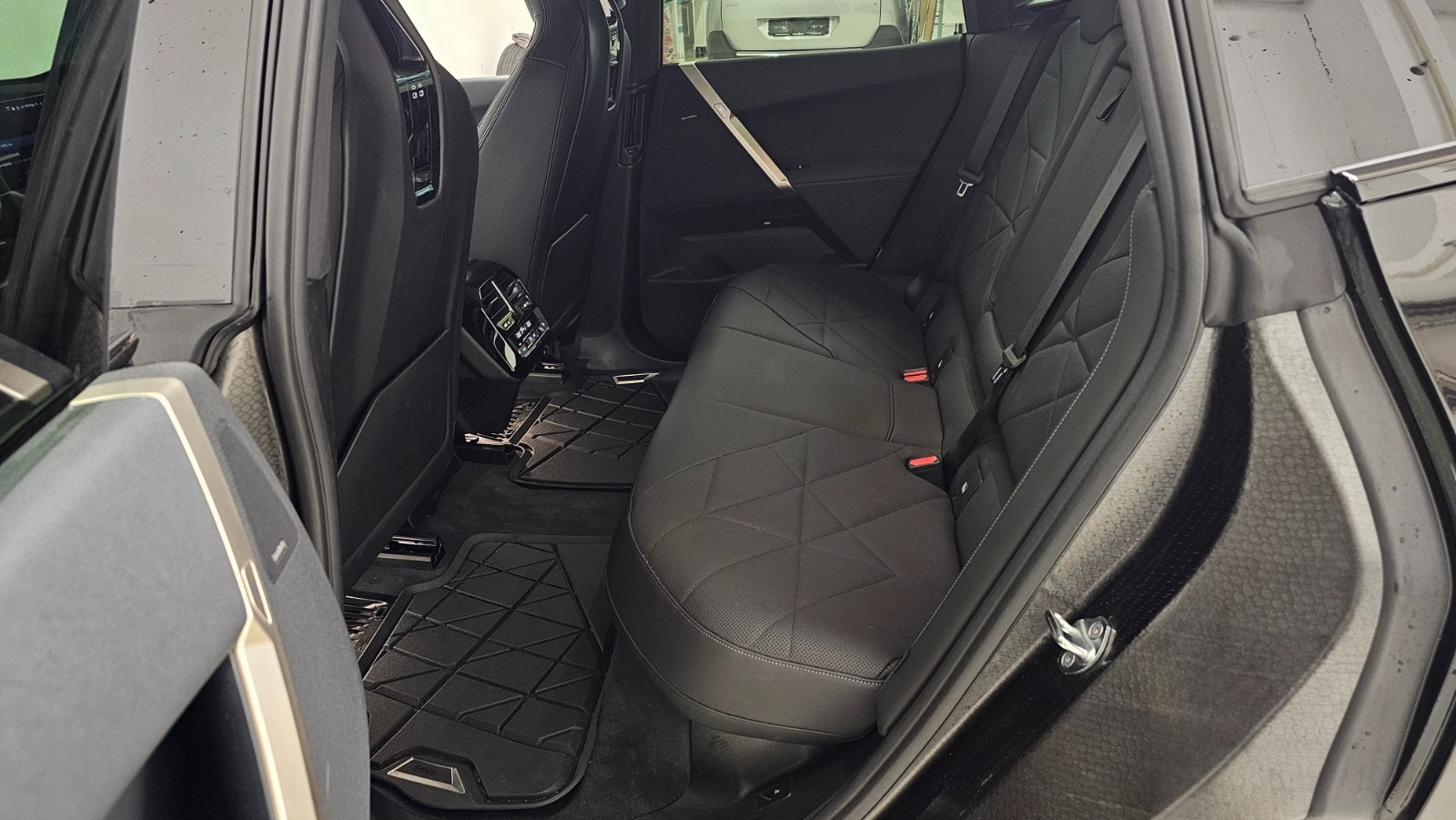 BMW iX xDrive 40