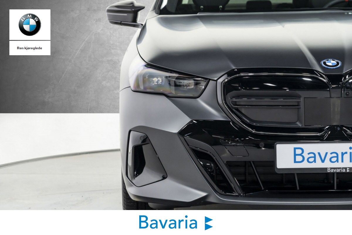 BMW i5 M60